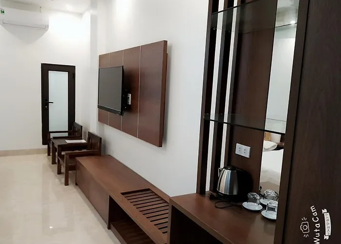 Toan Phuong Hotel 3*